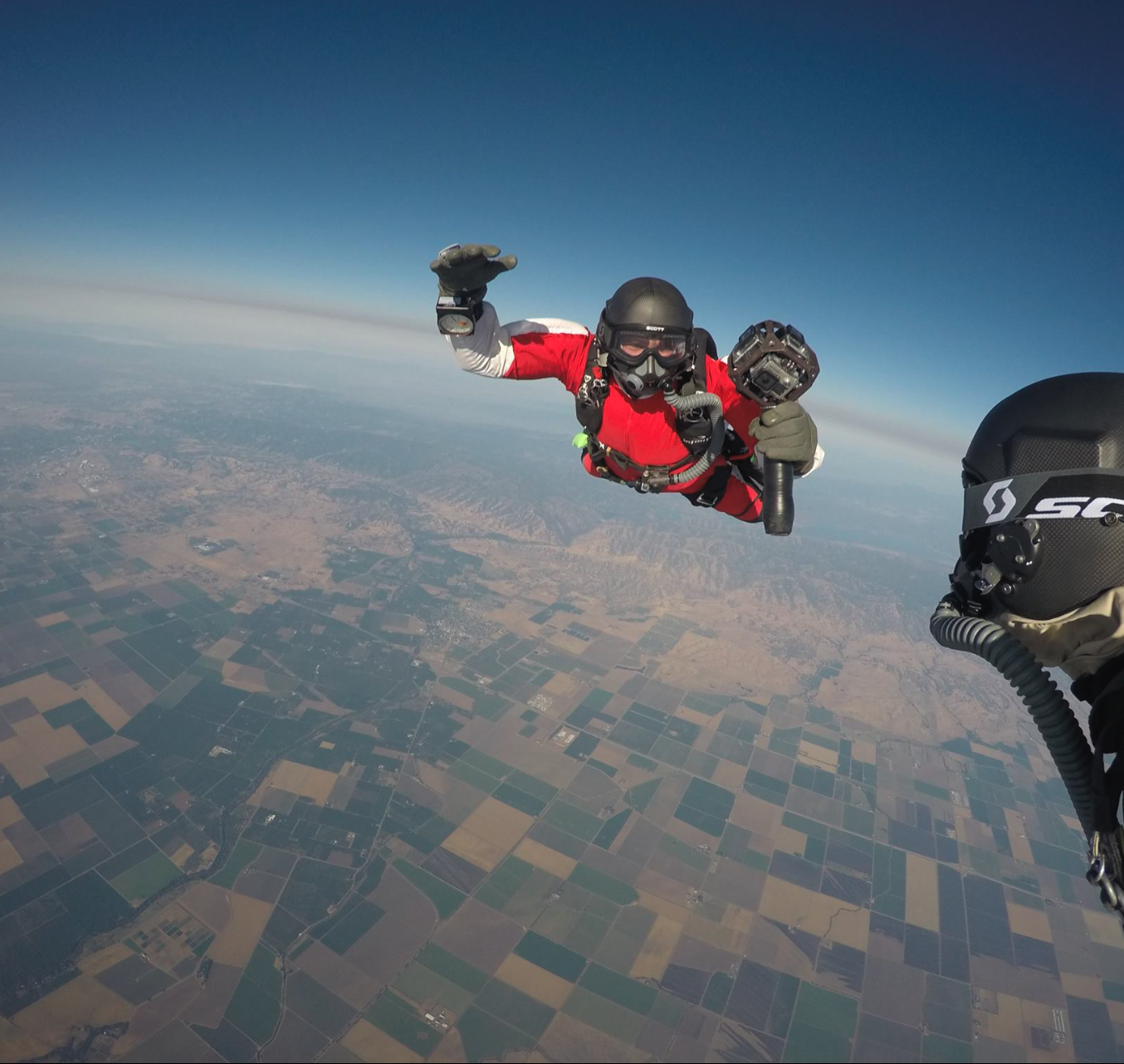 Alan Snyder preparing for a skydive